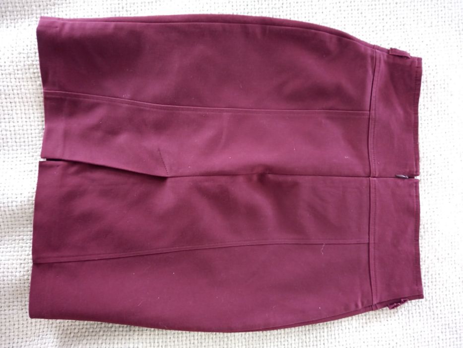 Ołówkowa spódnica burgundowa, r.38, mohito