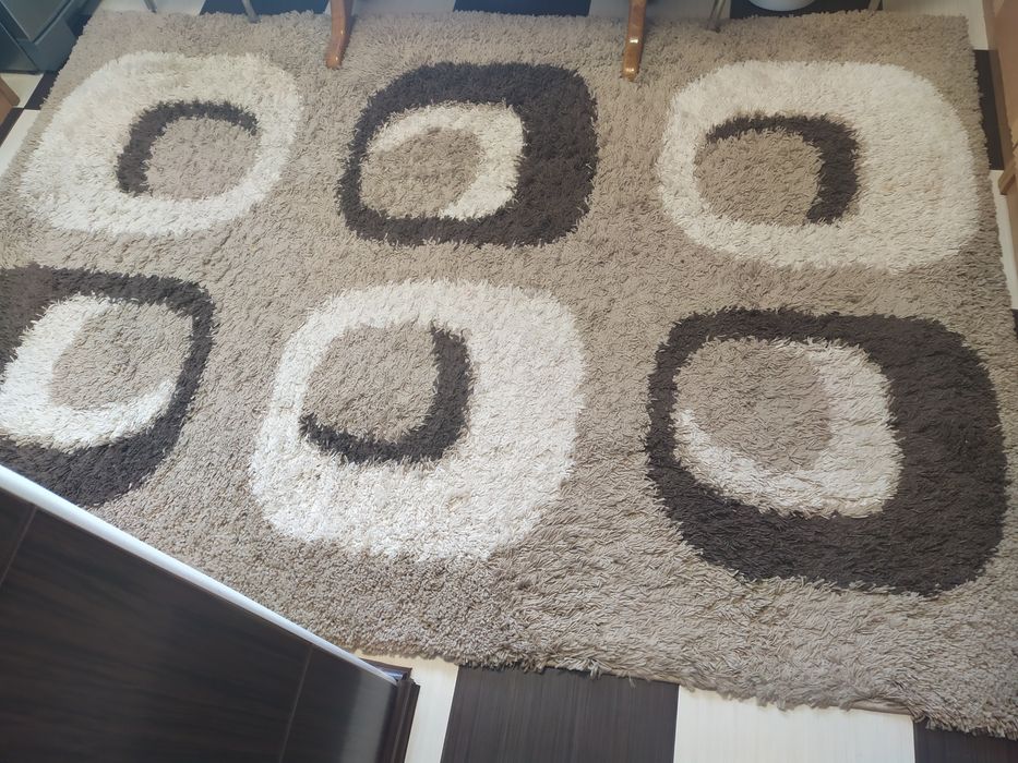 Ковер трехцветный