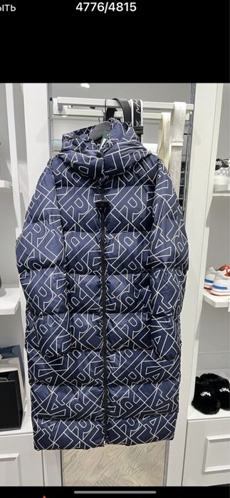 Karl Lagerfeld пальто пуховик Оригінал на М-L