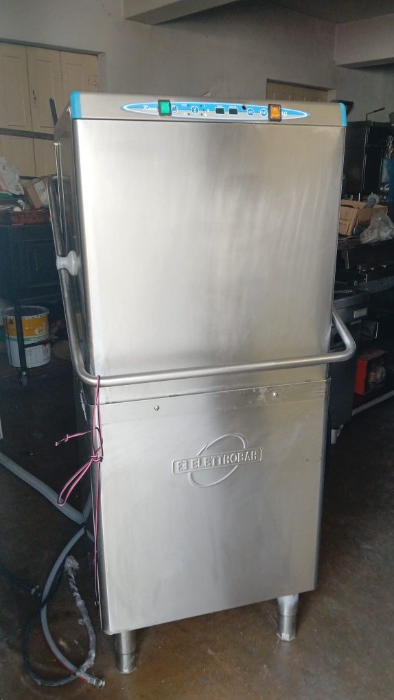 Máquina de lavar pratos industrial
