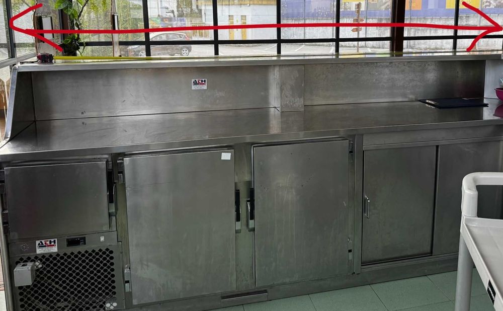 Balcão Refrigeração + arrumação Restauração