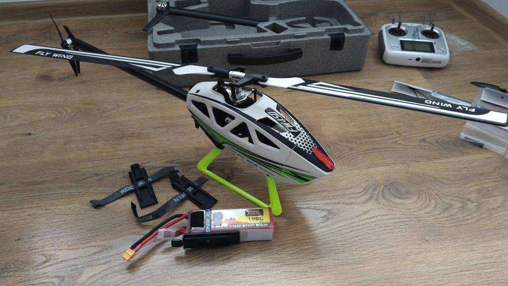 Helikopter rc FW450 GPS + 3x4000mah 100c