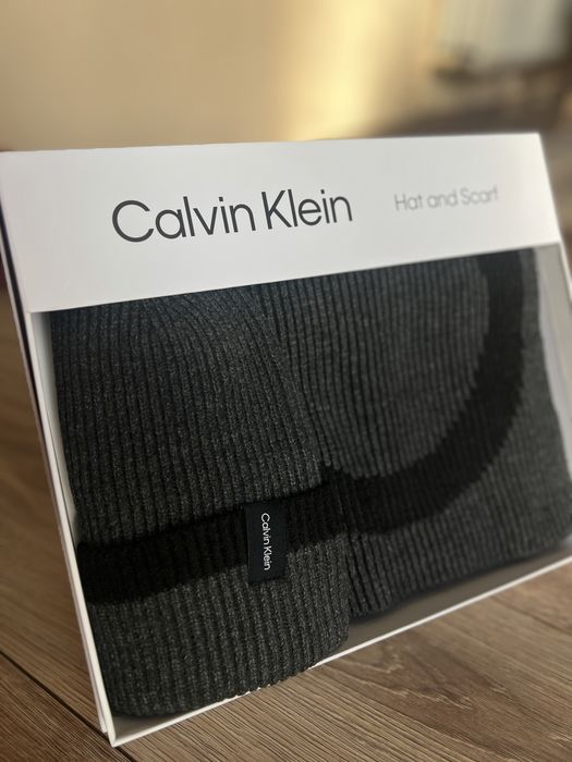 Набір Calvin klein чоловічий шарф шапка
