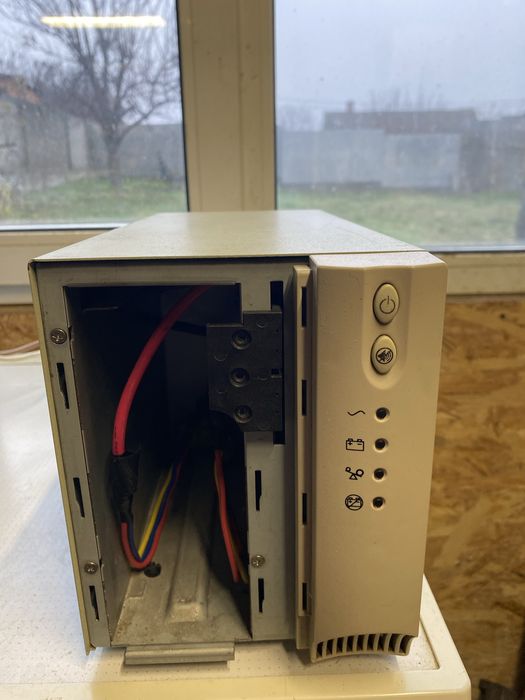 Безпеоебойник Powerware 5115