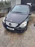Mercedes benz B200