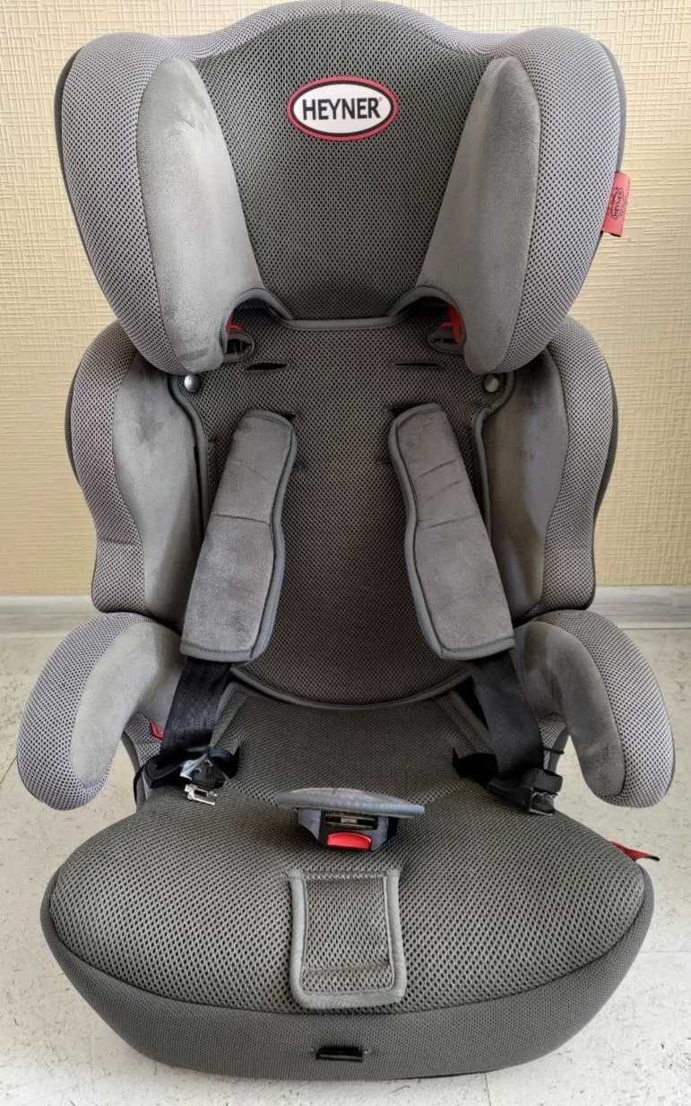 Автокрісло Heyner Multiprotect  Aero SP (гр 1-3)