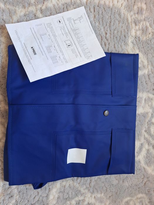 Nowy profesjonalny płaszcz przeciwdeszczowy Pros model 106