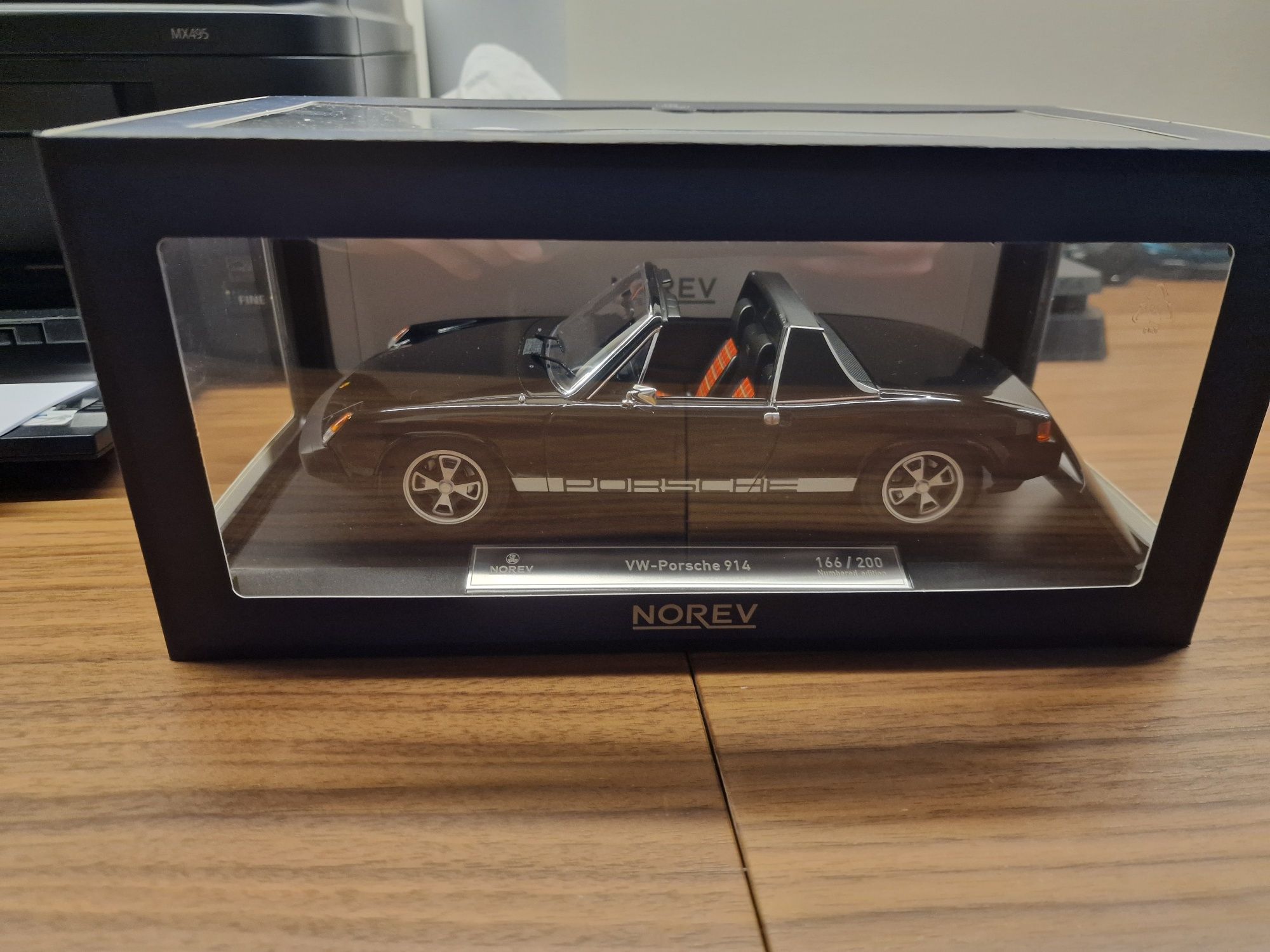 Porsche 914 1/18 NOREV (NOVO) Edição limitada a 200 miniaturas