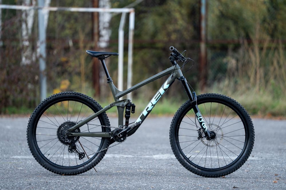 Trek remedy 8 L xt