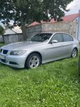 Bmw e90 320i 2006 rok