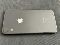 Iphone XR 64gb bateria 76%