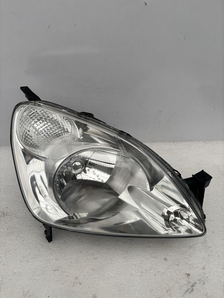 Honda CRV II 2 02-06 lampa prawy przód prawa przednia EU