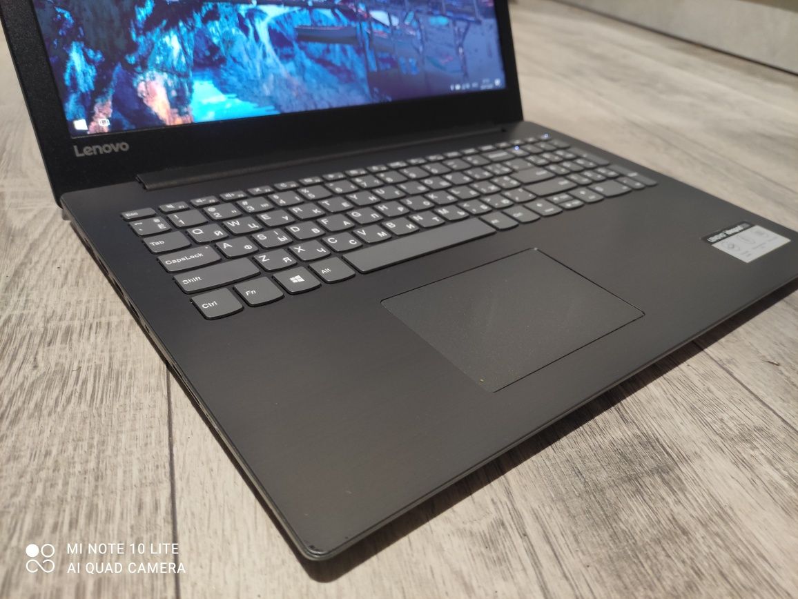 Ноутбук lenovo 330-15 Intel i7 8650U 4/8 DDR4 HDD500 RADEON 530