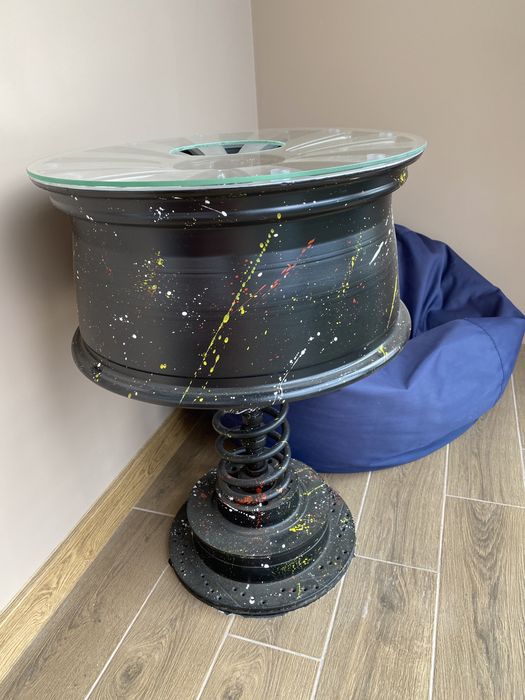 Продам стол из диска .Лофт