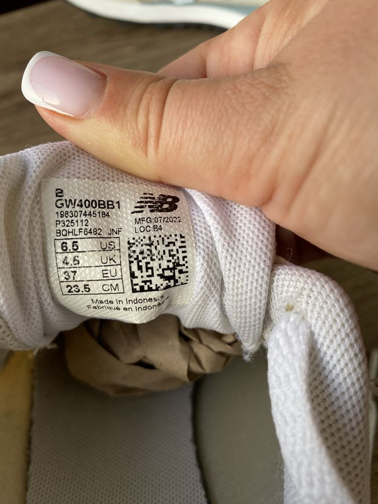 Жіночі кросівки new balance 400, снікерси new balance, кросівки NB