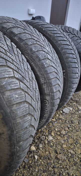 Opony zimowe 205/55R16 continental vredstein