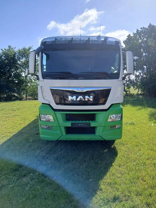 MAN TGX 26,440  MAN TGX 26,440 6x4 z HDS firmy HIAB