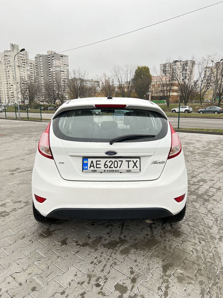 Продам авто, Форд фиеста 1,6 Ford fiesta hetchbek