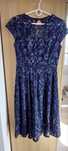 Elegancka cekinowa sukienka Dorothy Perkins