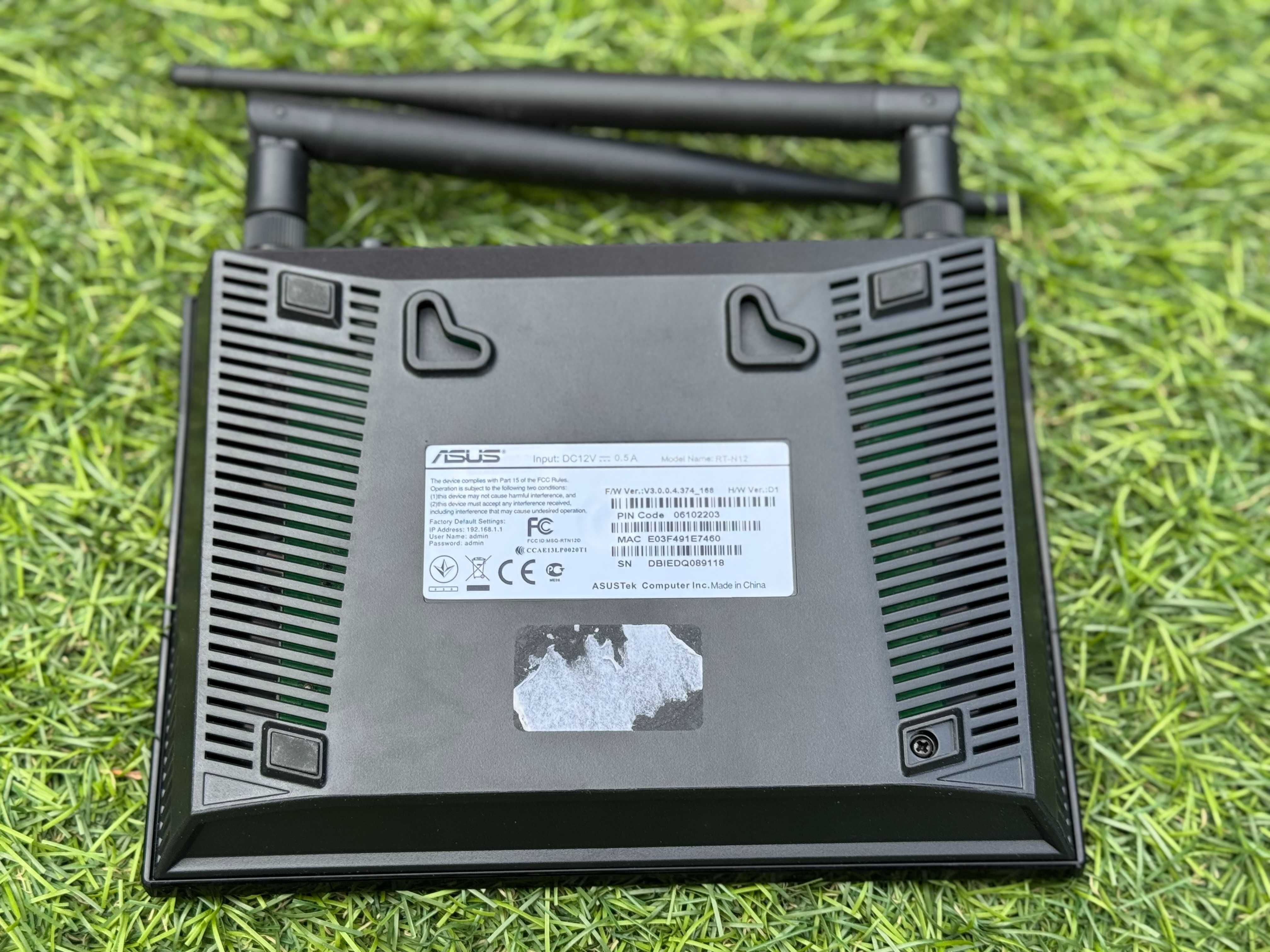 Router Asus RT-N12