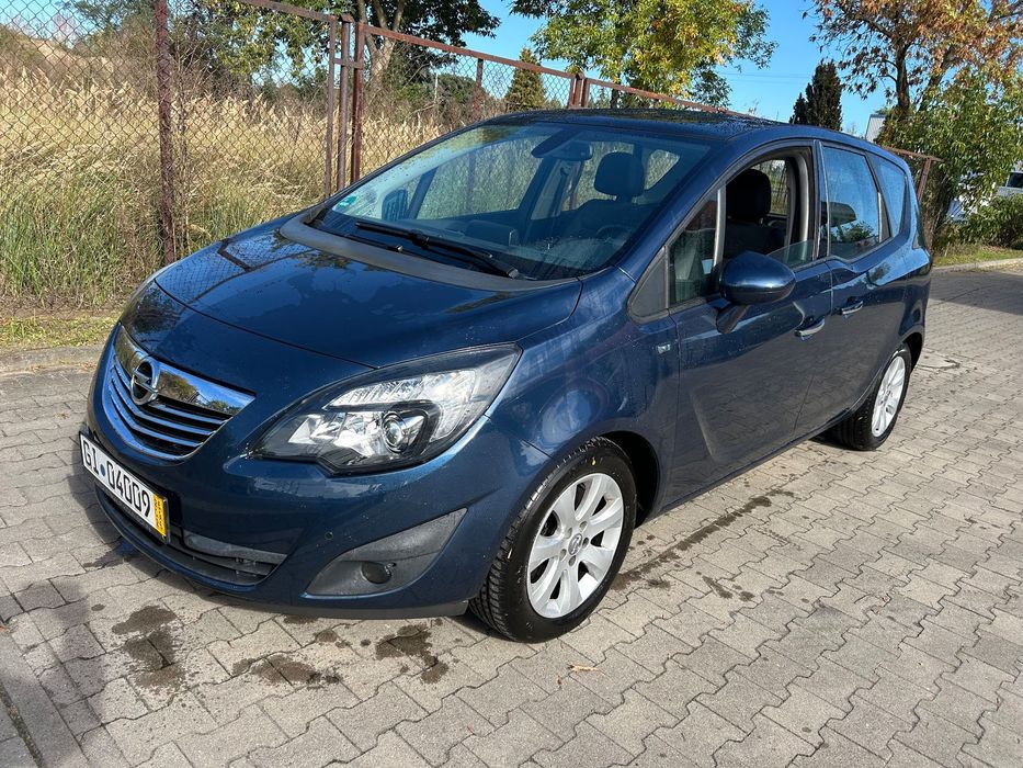 Opel Meriva Nawigacja szklany dach stan idealny z Niemiec