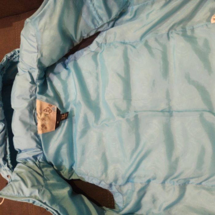 Жилетка демисезонная та спортивна, безрукавка