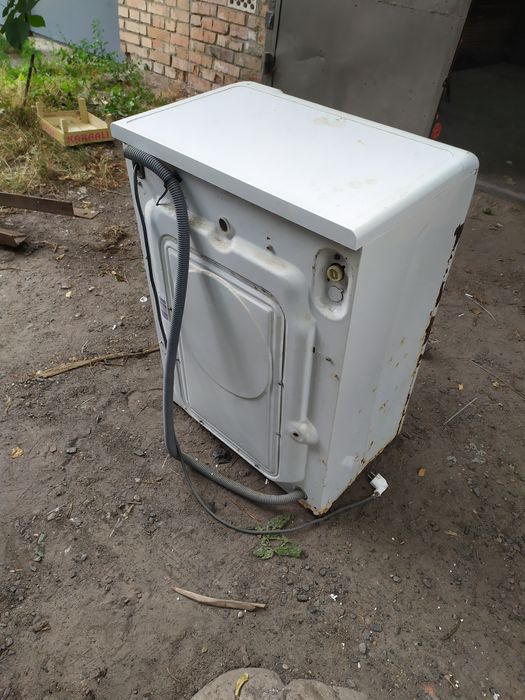 Продам пральну машину Candy (Кенді) б.у. в робочому стані