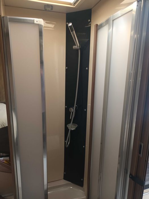 Autocaravana challenger cama central