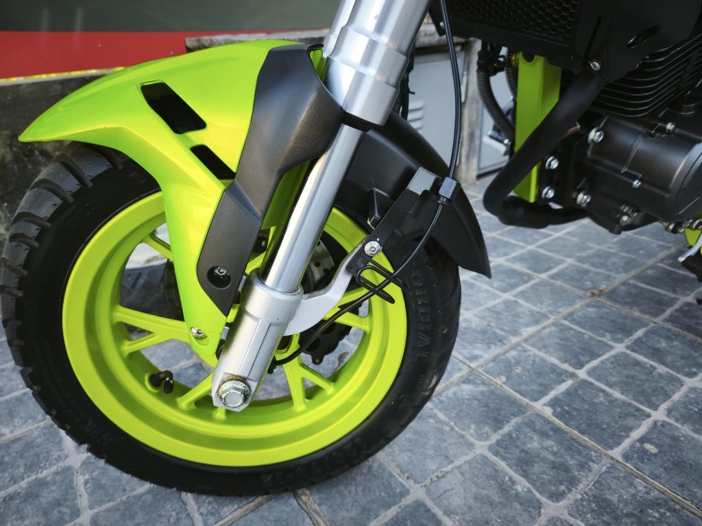 Benelli tnt 125  completamente nova