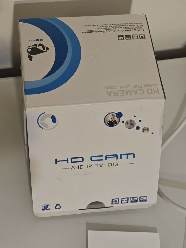Câmara 4k com cartão de memória