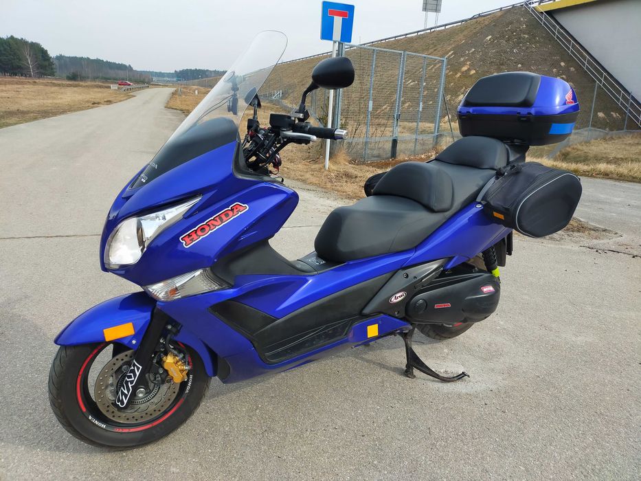 Honda Silver Wing 600