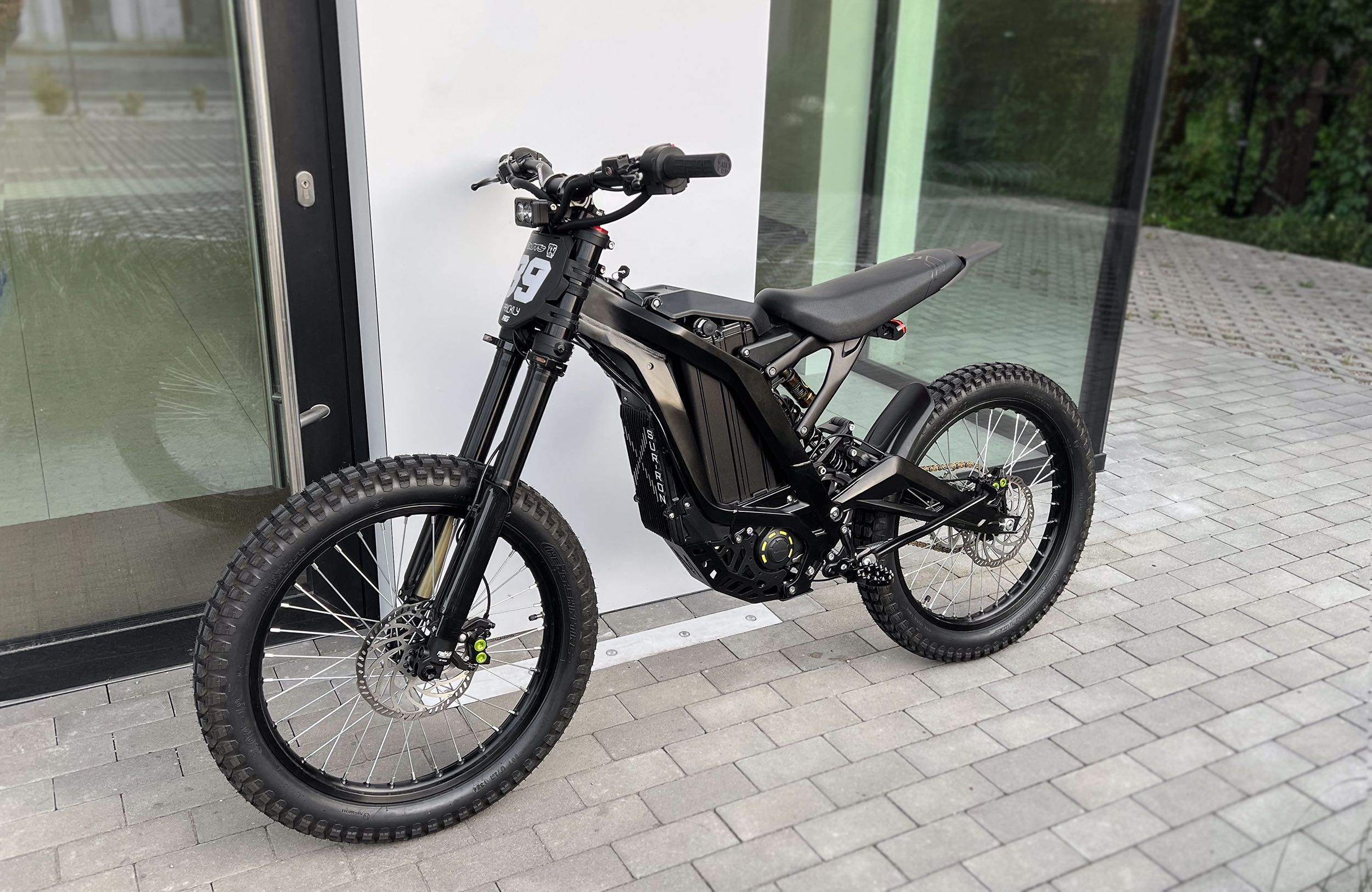 Surron Light Bee l1e 2023 jak nowy GPS zarejestrowanyubezpieczenie AC
