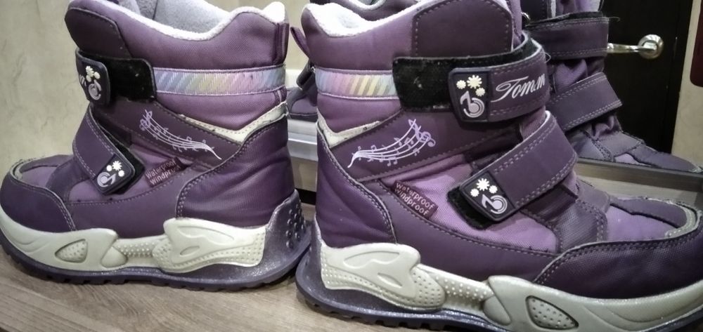 Продам сапожки дитячі