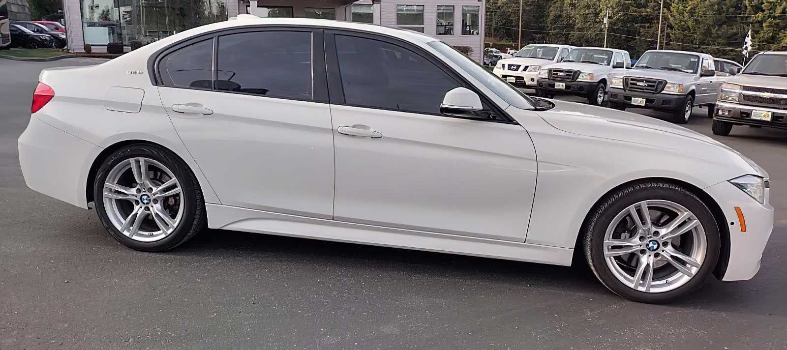 BMW 330 2016 White