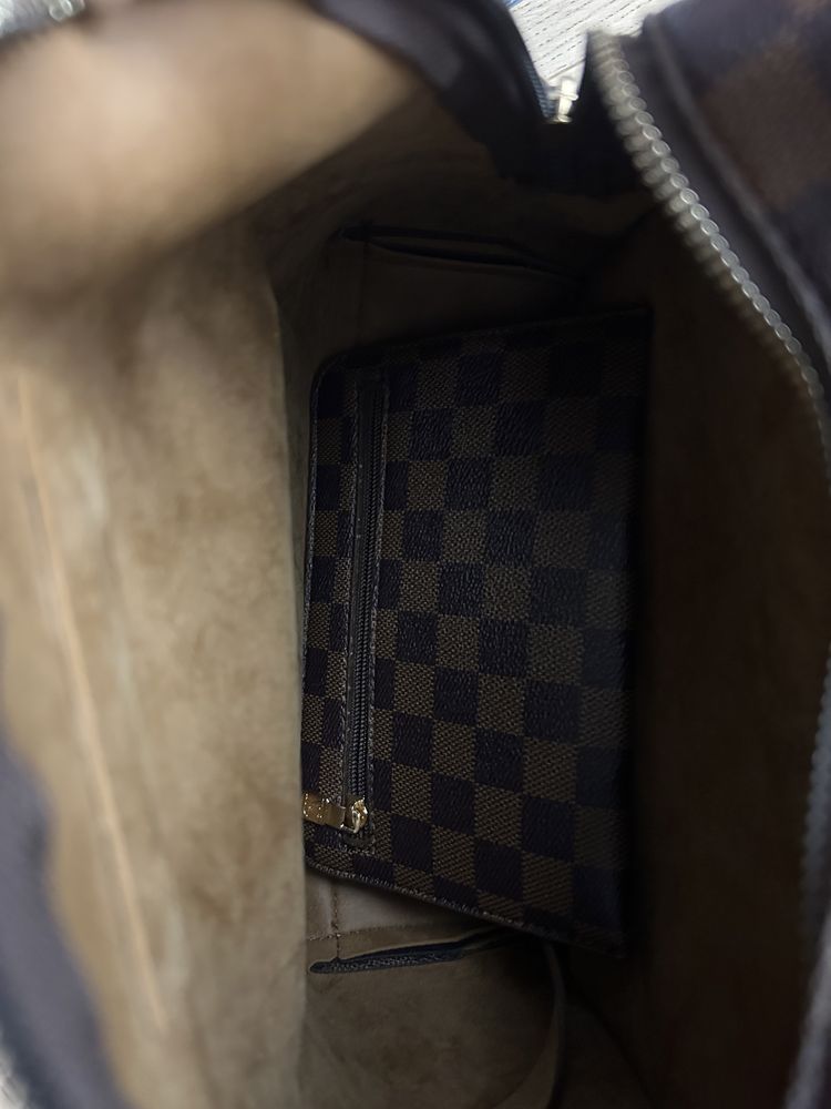 Piękny plecak Louis Vuitton Paris z saszetką stan bardzo dobry