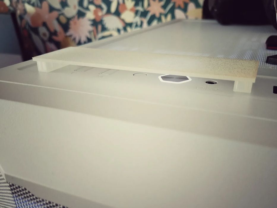 Proteção Botão Liga/Desliga PC para Gatos