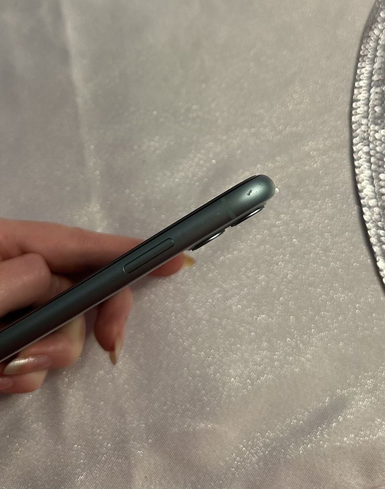 IPhone 11 zielony
