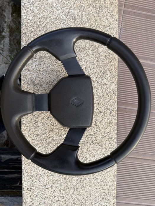 Volante renault clio