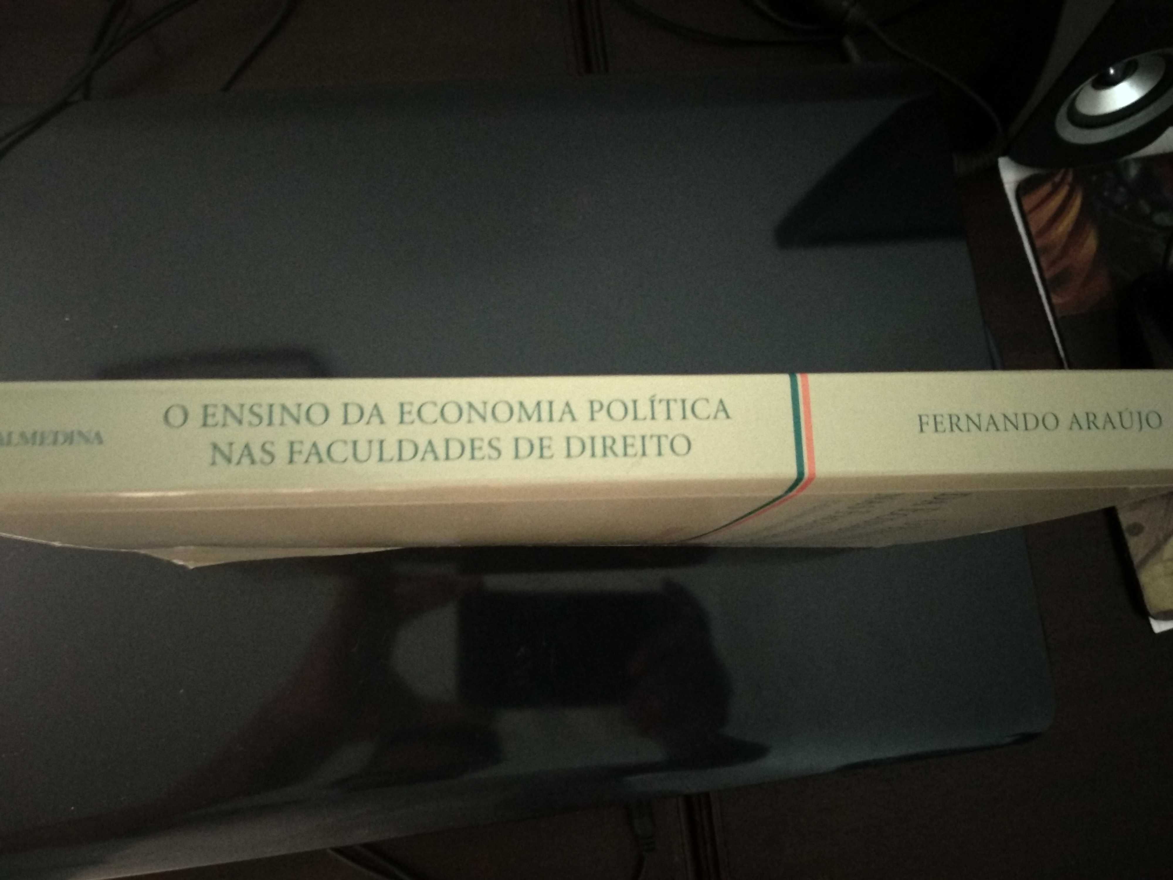 O Ensino da Economia Política nas Faculdades de Direito