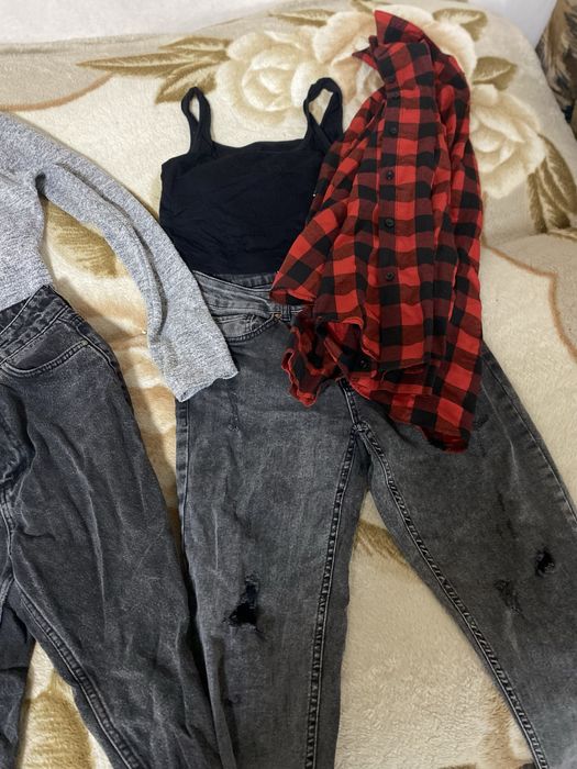 Віддам лот речей хс - с