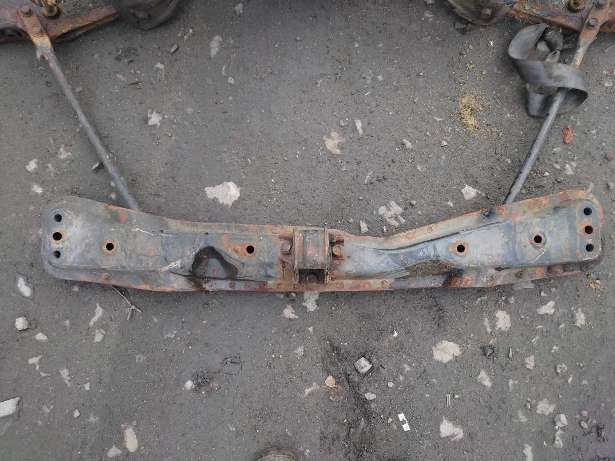 Honda Prelude V 2.0 B Sanki Wózek Belka Kołyska Przód Trawers