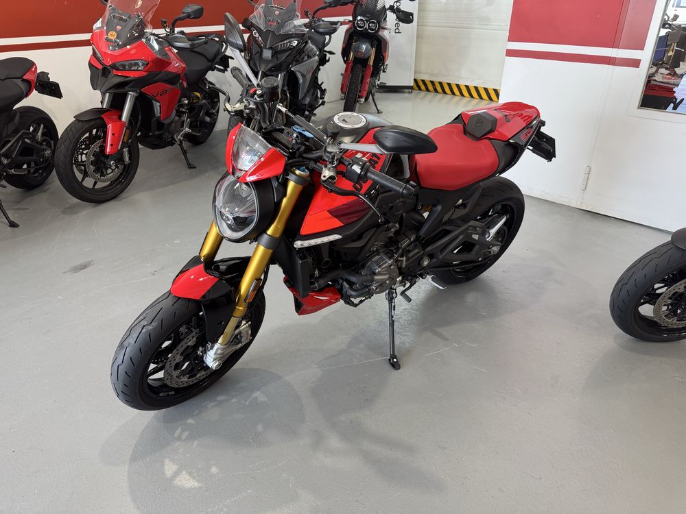Ducati Monster SP