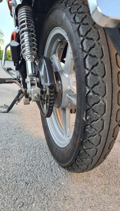 Hyosung Cruise GA 125 , Suzuki, Yamaha, Daelim