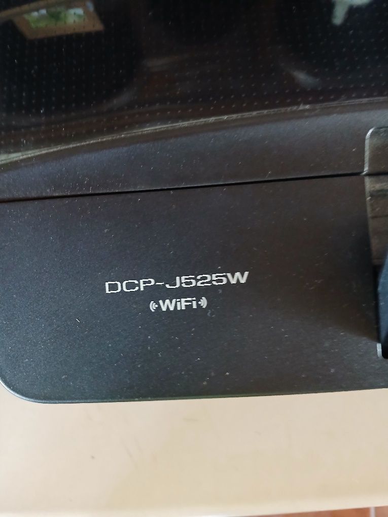 Impressora BHOTHER DCP-J525W
