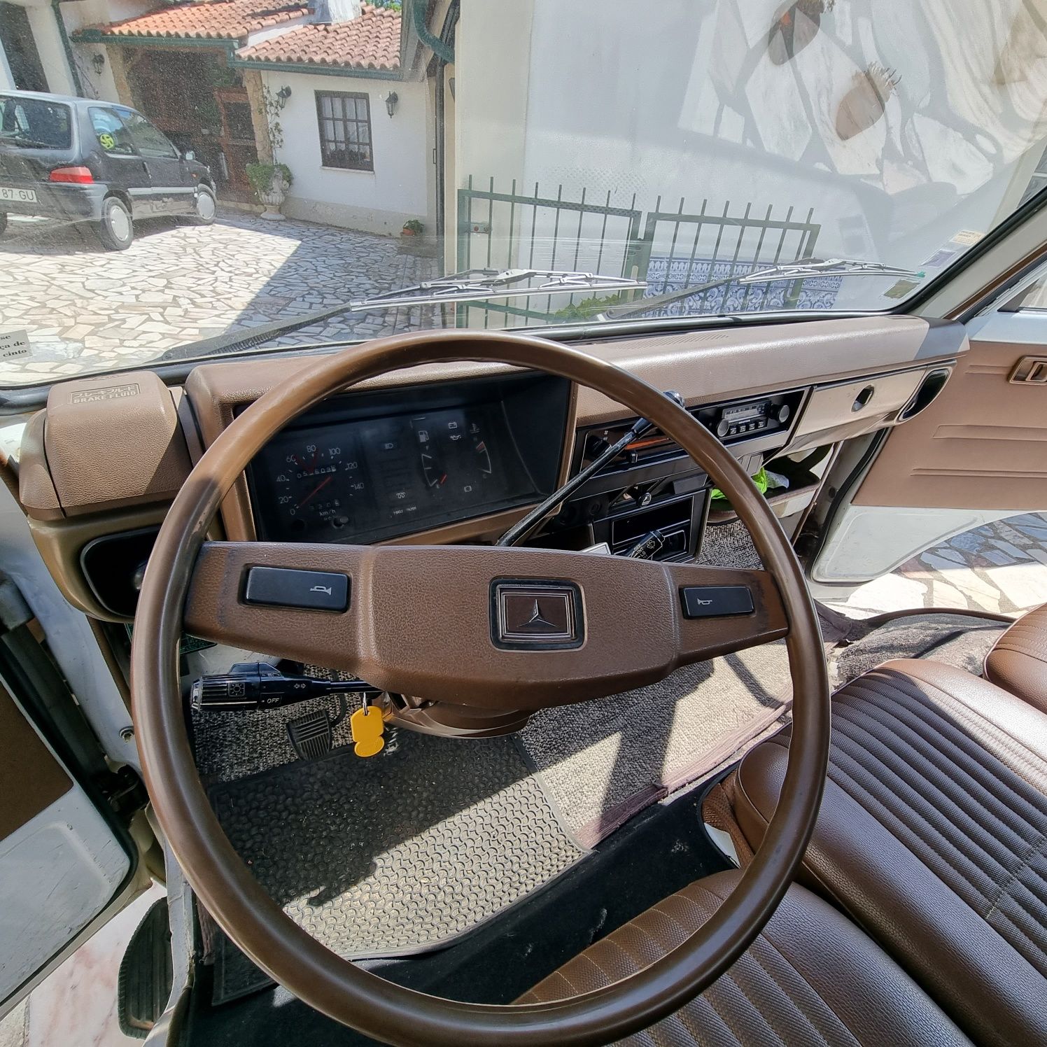 Hiace Aberta muito estimada.(Reservada)