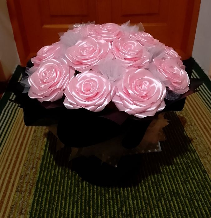 Квіти із стрічки