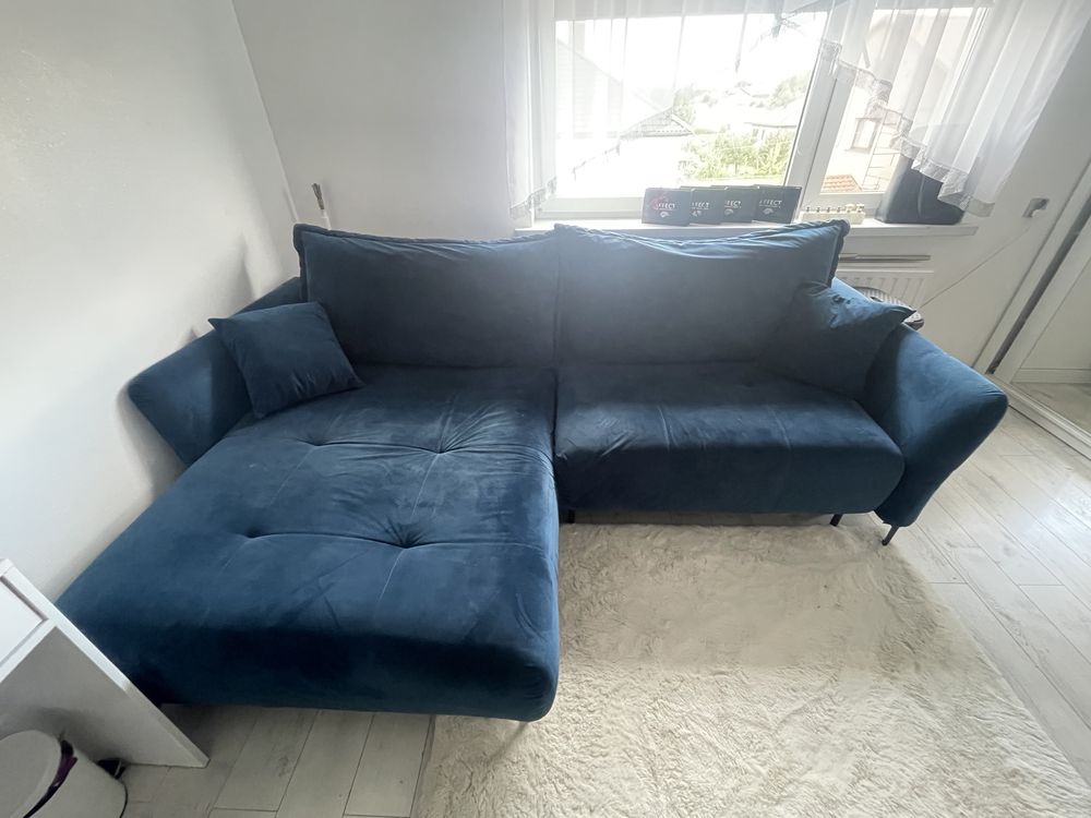 Turkusowa/ granatowa sofa rogowka