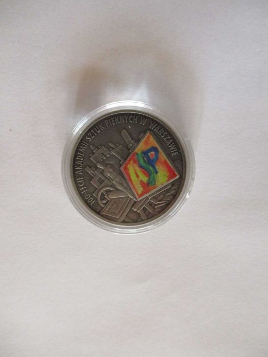 Srebrna moneta 100lecie Akademii Sztuk Pięknych 2004 rok
