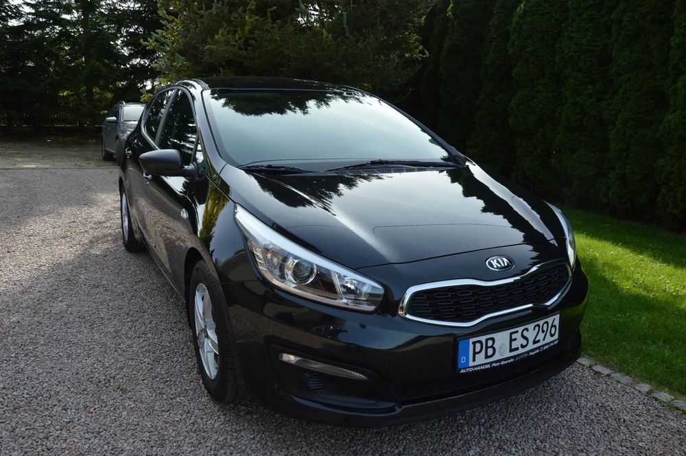 Kia Ceed 1,4 Benzynka 100KM Klima alu z Niemiec