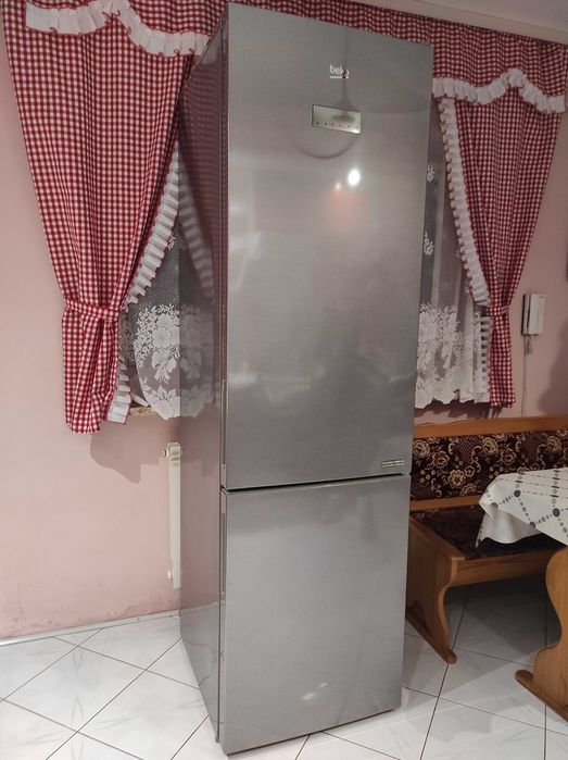 LODÓWKA ZAMRAŻARKA BEKO 200 cm uszkodzona w całości lub na części